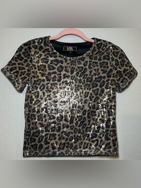 Lucky & Blessed (L&B) Girls Leopard Print Sequin Top Size Small NWT